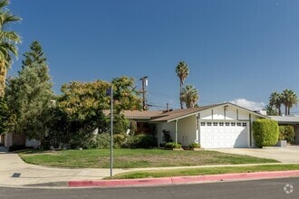 Building Photo - 9550 Fullbright Ave