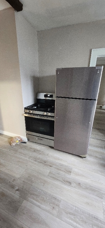 Building Photo - 4090 E 143rd St