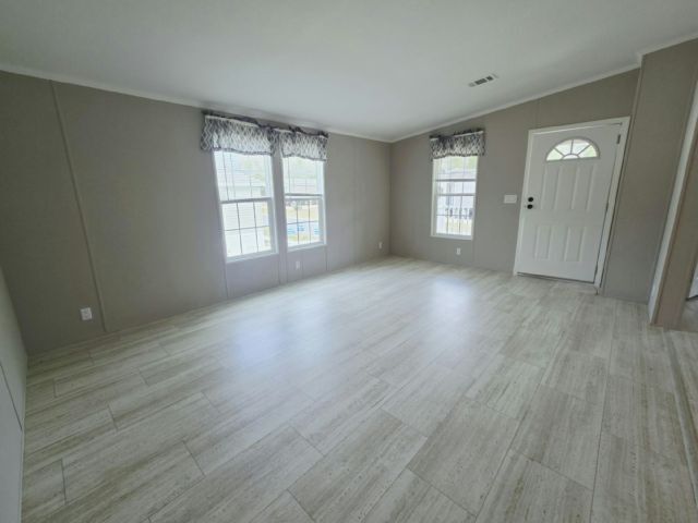 Foto del edificio - 3323 NE 14th St