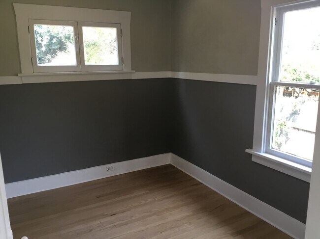 Foto del edificio - 7907 N Berkeley Ave