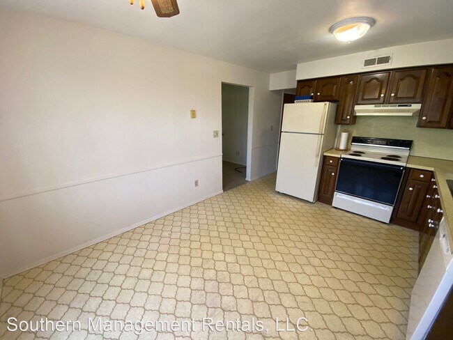 Foto del edificio - 2 br, 1.5 bath House - 135 Oak Manor Dr