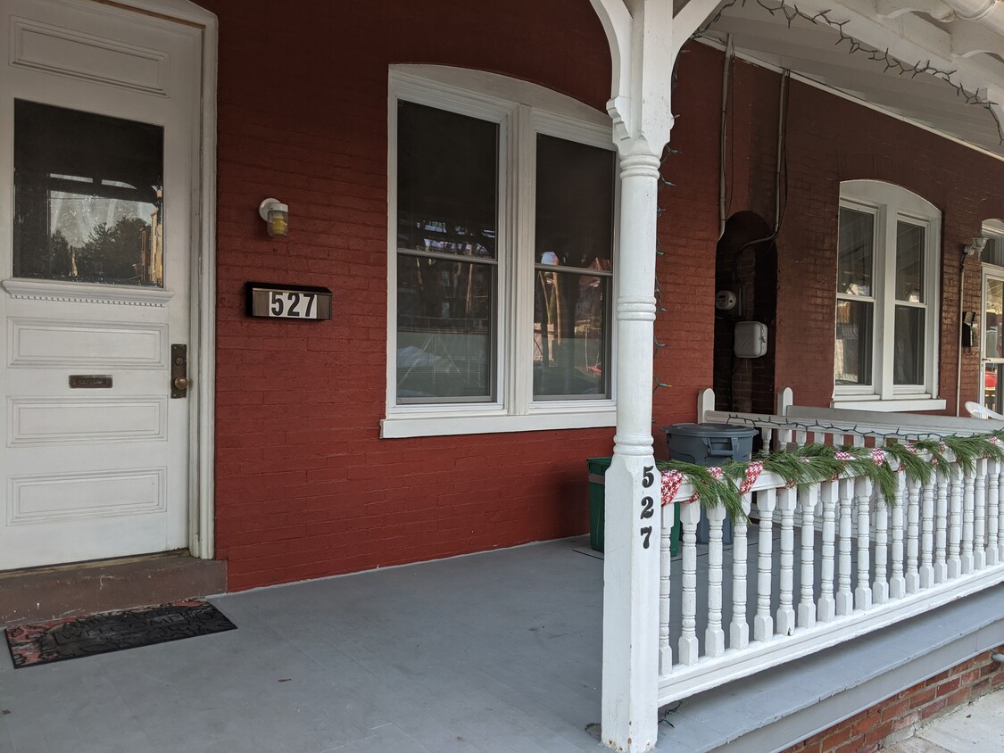 Front Door - 527 E Marion St