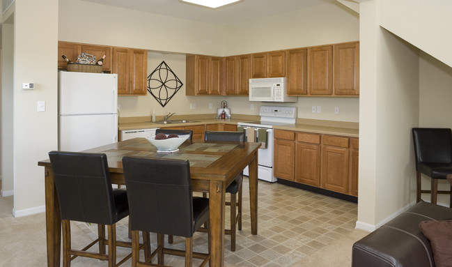 Now available Stainless Appliances - Woodland Townhomes