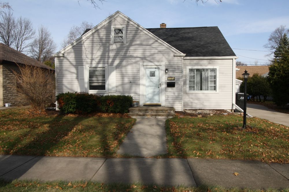 Large 4 Bedroom Home House for Rent in Appleton, WI
