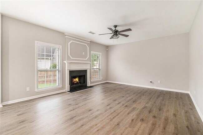 Building Photo - 510 Kingsport Dr