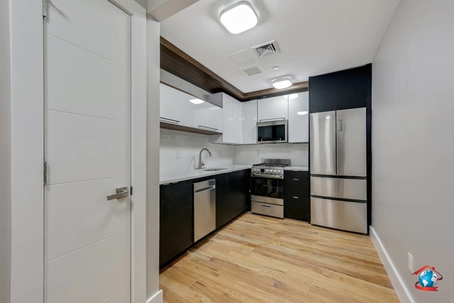 Foto del edificio - 834 Herkimer St