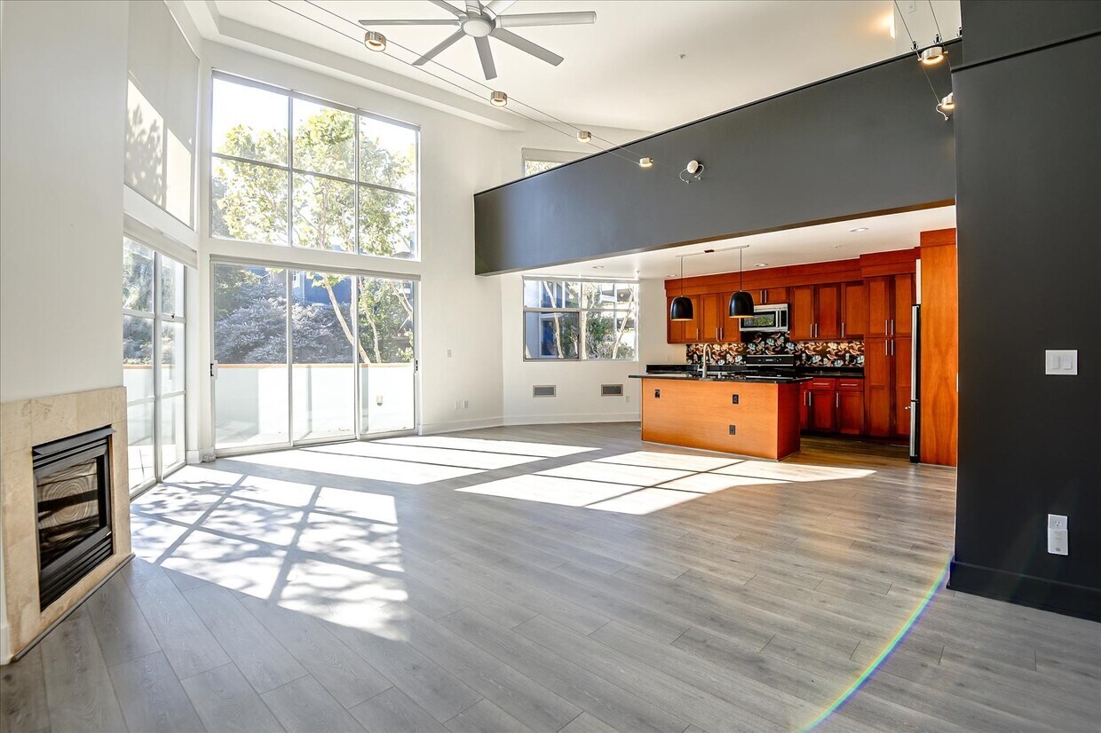 3960 Adeline St Unit 105, Emeryville, CA 94608 Condo for Rent in