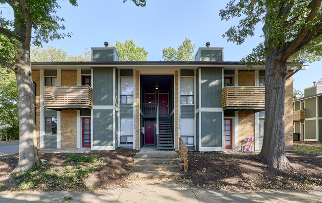 Building Photo - Kirkwood Forest