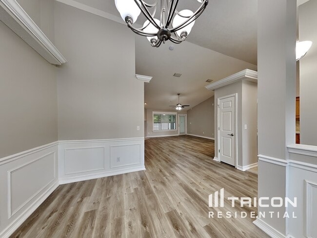 Foto del edificio - 2968 Majestic Oaks Ln