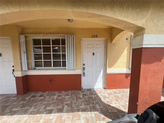 Building Photo - 7411 W 22nd Ave