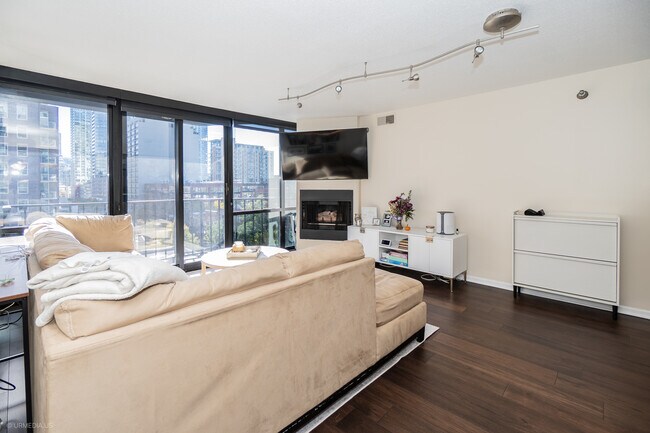 Foto del edificio - 1309 N Wells St