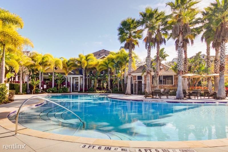 Foto principal - 10420 McKinley Dr
