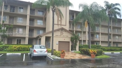 Building Photo - 1650 SW 124th Terrace
