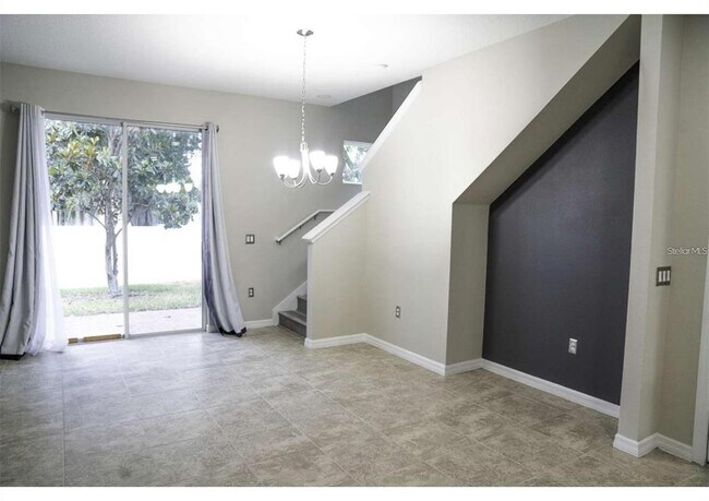 Building Photo - 4840 Poolside Dr