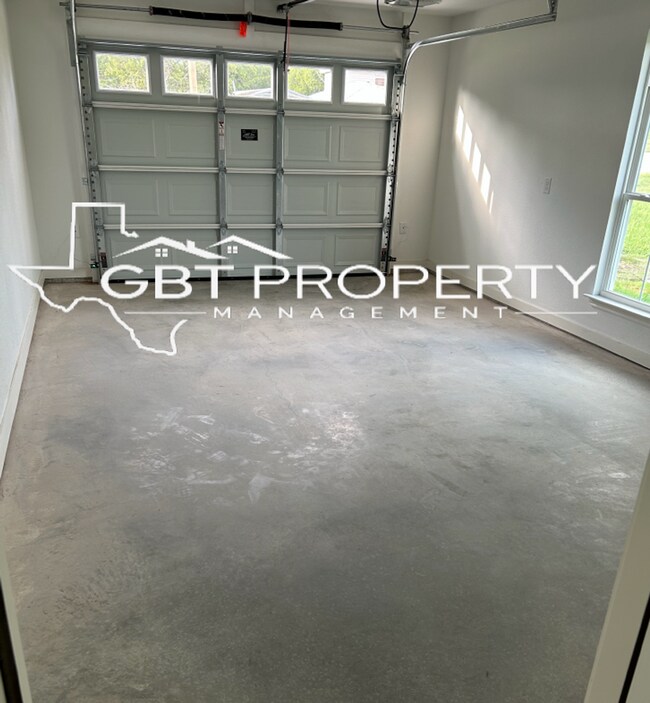 Foto del edificio - 383 E Burleson Ave