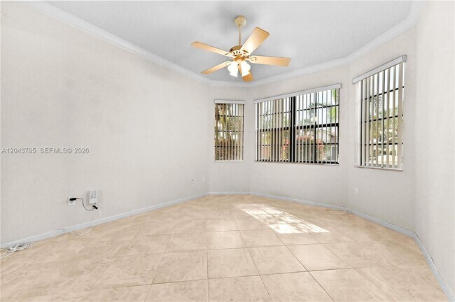 Foto del edificio - 6823 Fabiano Cir