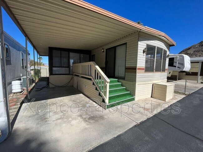 Foto del edificio - 69333 E Palm Canyon Dr