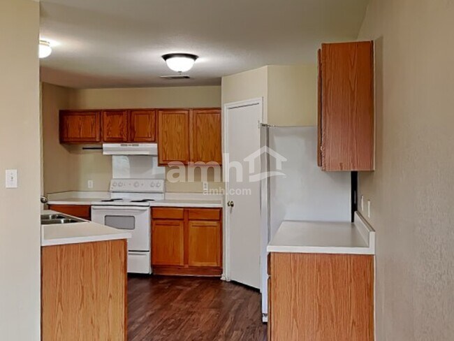 Foto del edificio - 207 Wegstrom St