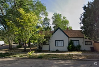 Building Photo - 502 E 5th Ave