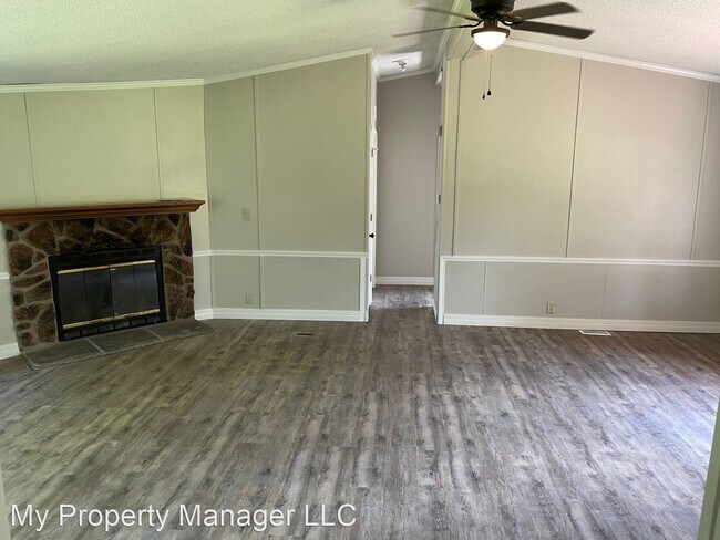 Building Photo - 3 br, 2 bath House - 355 Nesbitt Road