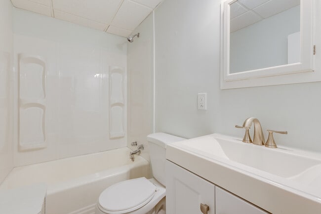 Foto del edificio - 525 Washington Ave