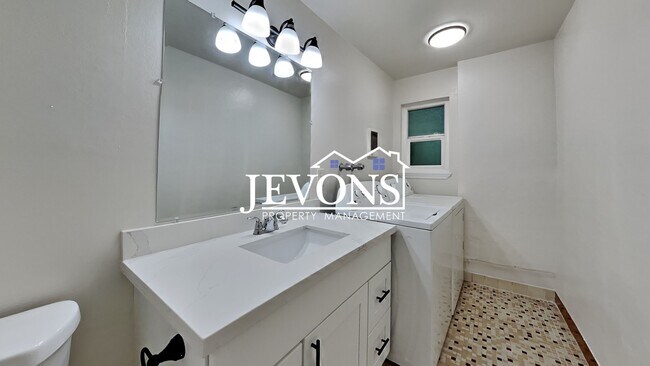 Foto del edificio - 10427 Aqua Way S