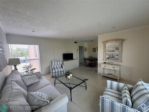 Building Photo - 1481 S Ocean Blvd