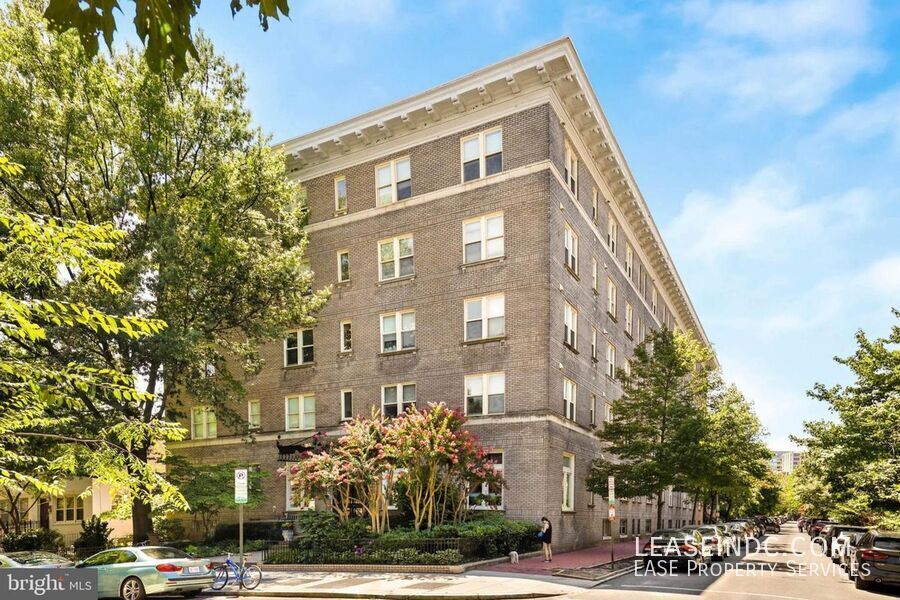 Foto principal - 1916 17th St NW
