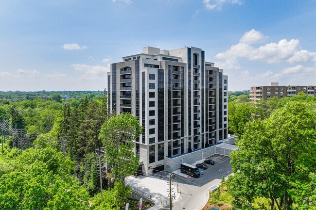 Building Photo - 112 - The St. James