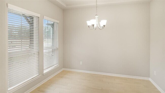 Foto del edificio - 15643 Countesswells Dr