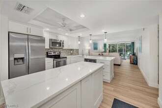 Building Photo - 15161 Cedarwood Ln