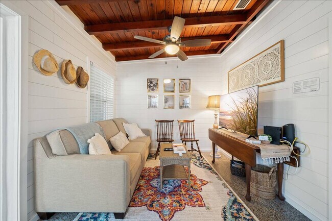 Foto del edificio - 408 Harrison Ave
