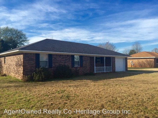 Primary Photo - 3 br, 2 bath House - 3240 Daly St
