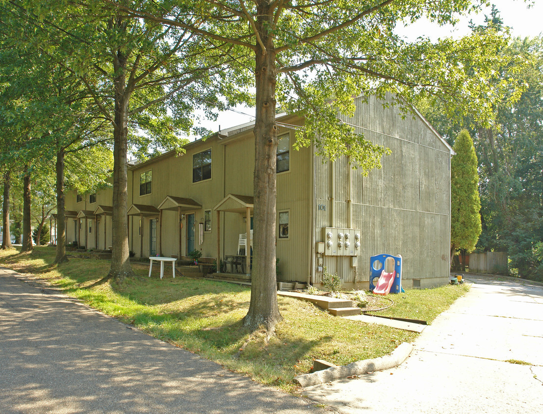 Foto del edificio - 101 Edgelawn St