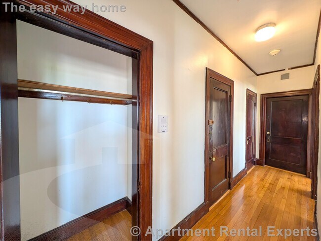 Foto del edificio - 154 Summer St