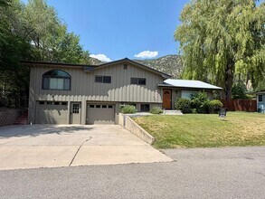 Building Photo - 95 Chapparal Cir
