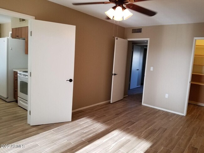 Foto del edificio - 13674 N Garden Ct Dr