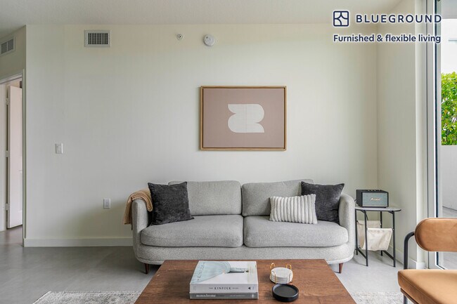 Foto del edificio - 729 NW 2nd St