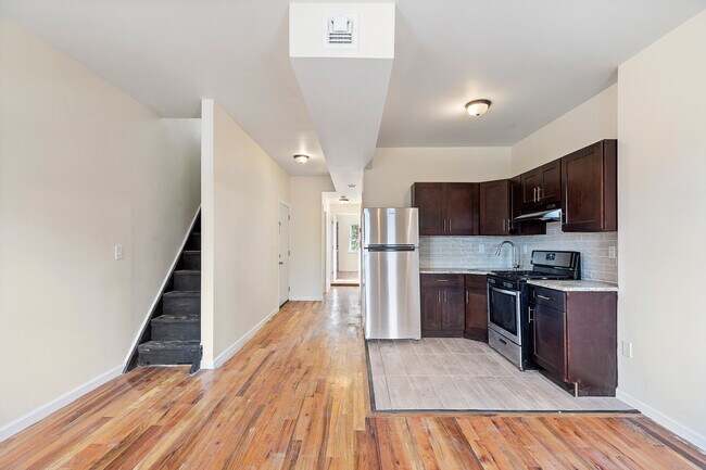 Building Photo - 668 Ocean Ave