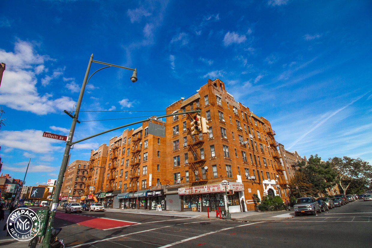 Foto del edificio - 345 Lefferts Ave