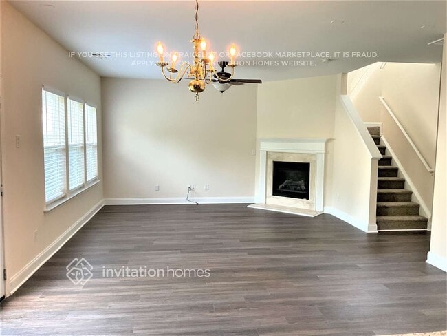 Foto del edificio - 2415 Harwood Hills Ln