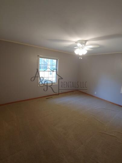 Foto del edificio - 801 Twin Lakes Dr