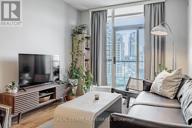 Photo du bâtiment - 219 Fort York Blvd