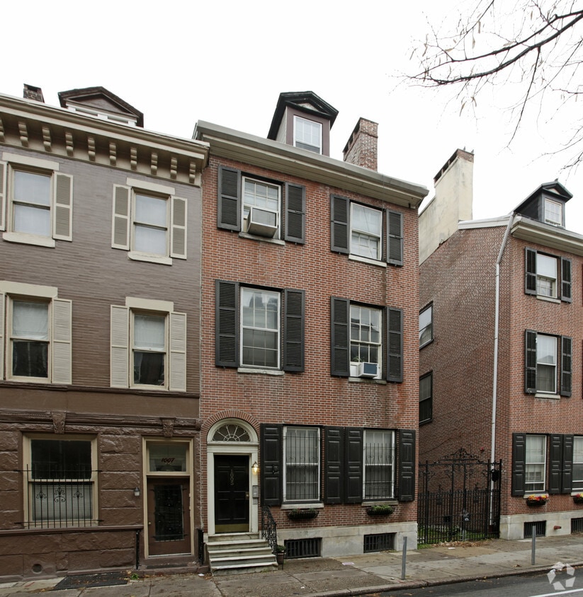 Building Photo - 1005 Spruce St