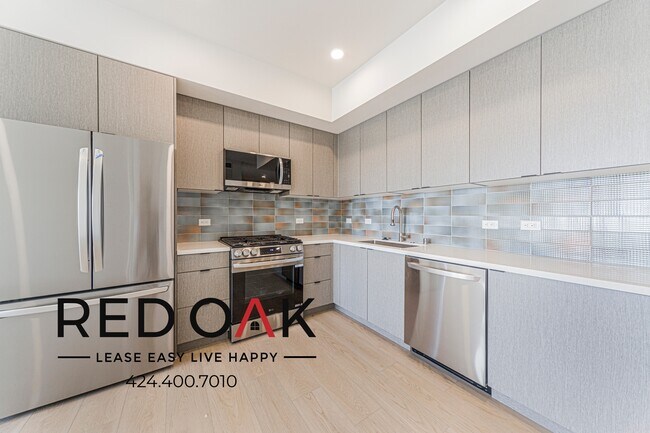 Foto del edificio - 5320 Cartwright Ave