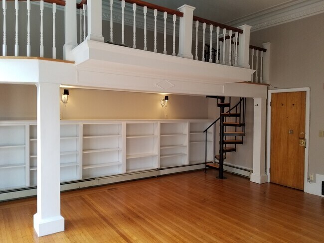 Building Photo - 26 Marlborough St