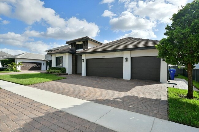 Foto del edificio - 4221 SW 178th Ave