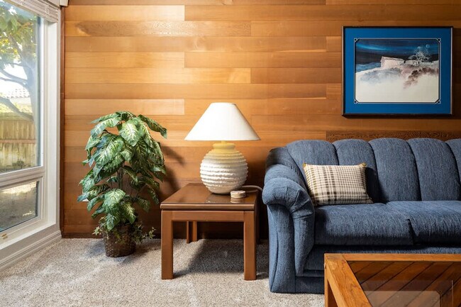 Foto del edificio - 1023 Sea Village Dr