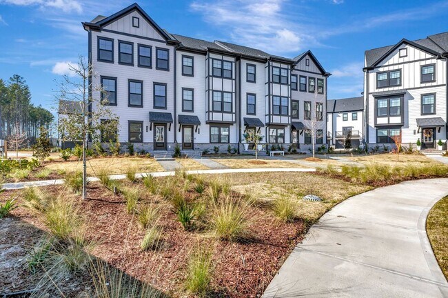 Building Photo - Brighton Square at Nexton