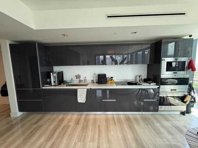 Foto del edificio - 1451 Brickell Ave